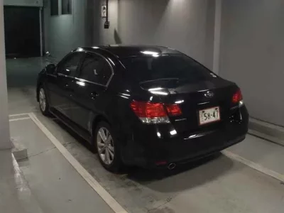 Subaru LEGACY B4