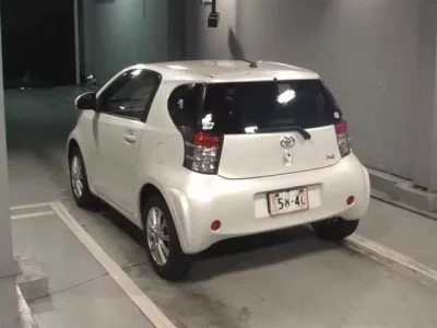 Toyota IQ