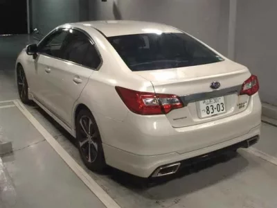 Subaru LEGACY B4