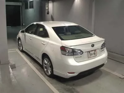 Lexus HS