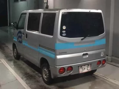 Nissan CLIPPER VAN