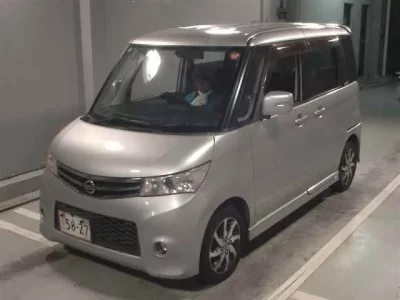 Nissan ROOX