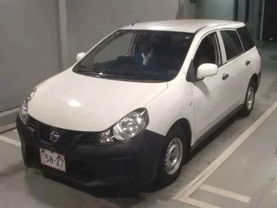 Nissan AD