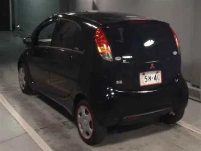 Mitsubishi I