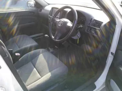 Toyota SUCCEED