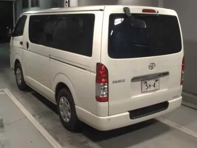 Toyota HIACE VAN