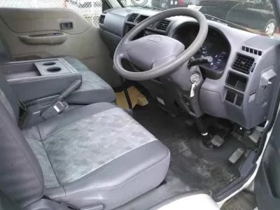 Nissan VANETTE VAN