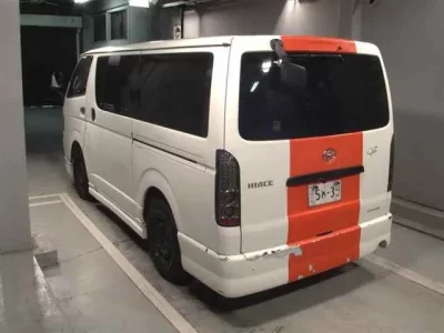 Toyota HIACE VAN