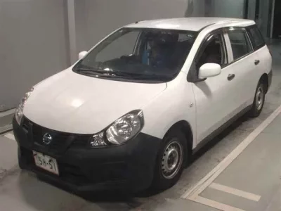 Nissan AD