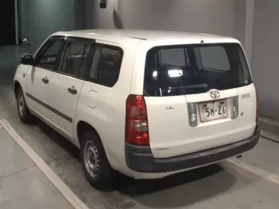 Toyota SUCCEED