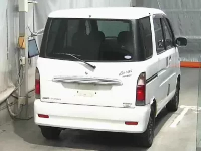 Daihatsu Atrai Wagon