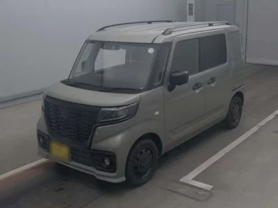 Suzuki SPACIA BASE