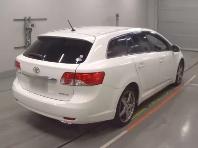 Toyota AVENSIS WAGON