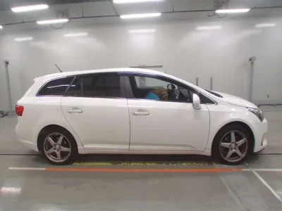 Toyota AVENSIS WAGON