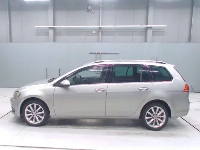 Volkswagen GOLF VARIANT
