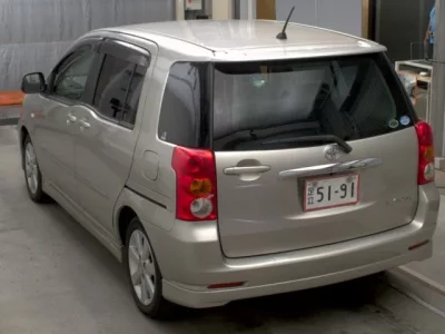 Toyota RAUM