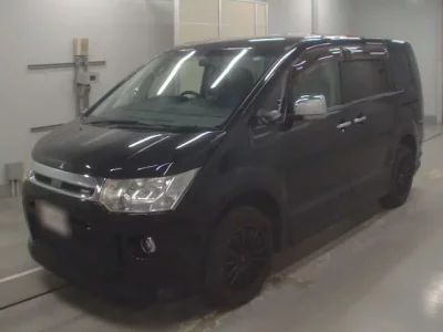 Mitsubishi DELICA D5