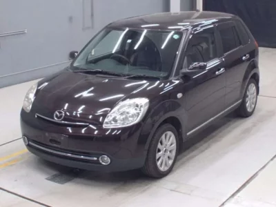 Mazda VERISA