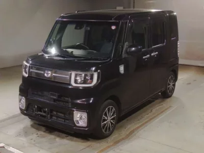 Toyota PIXIS MEGA