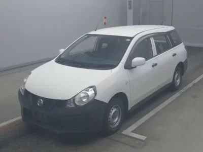 Nissan AD