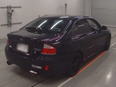 Subaru LEGACY B4