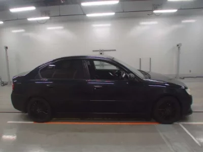 Subaru LEGACY B4
