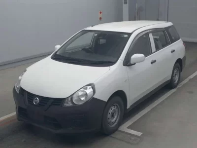 Nissan AD