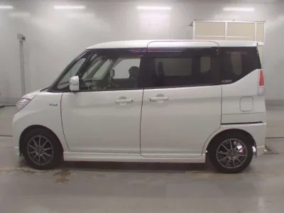 Mitsubishi DELICA D2