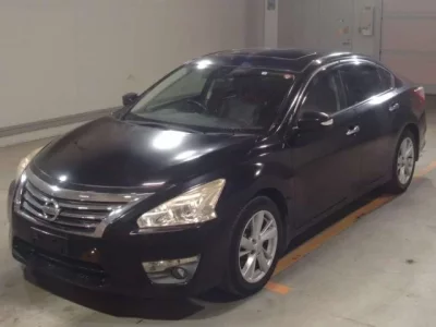 Nissan TEANA