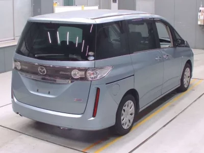 Mazda BIANTE