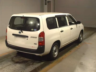 Toyota SUCCEED