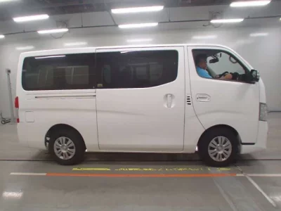 Nissan CARAVAN VAN