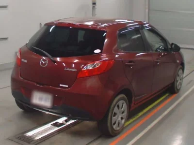 Mazda DEMIO