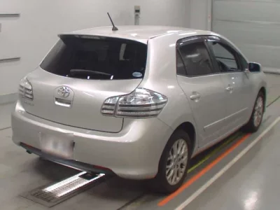 Toyota BLADE