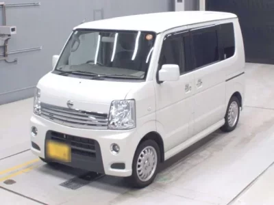 Nissan CLIPPER RIO