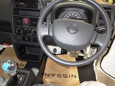 Nissan CLIPPER TRUCK