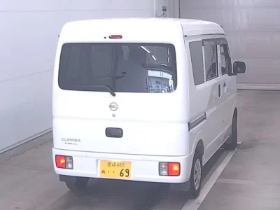 Nissan CLIPPER VAN