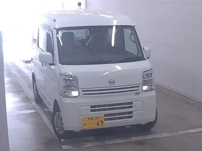 Nissan CLIPPER VAN