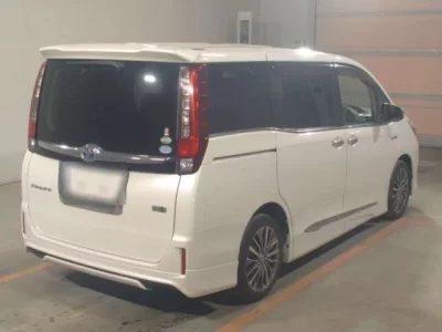 Toyota ESQUIRE