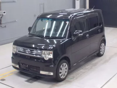 Toyota PIXIS SPACE