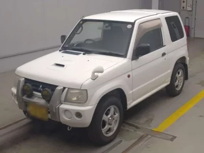 Mitsubishi PAJERO MINI