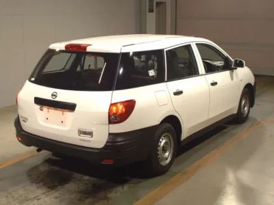 Nissan AD