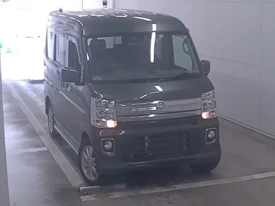 Nissan CLIPPER RIO