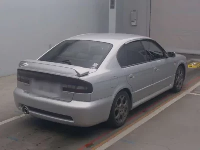Subaru LEGACY B4
