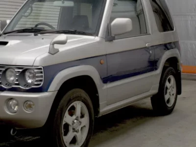 Mitsubishi PAJERO MINI