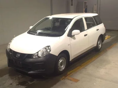 Nissan AD