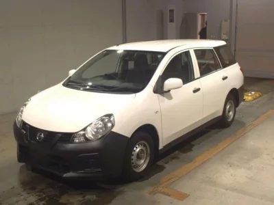 Nissan AD