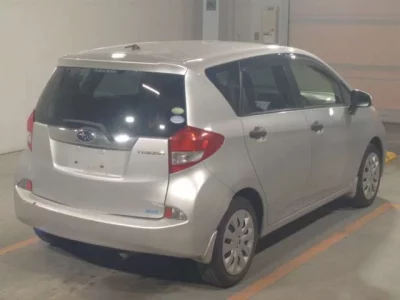 Subaru TREZIA