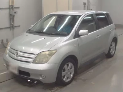 Toyota IST