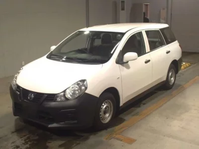 Nissan AD